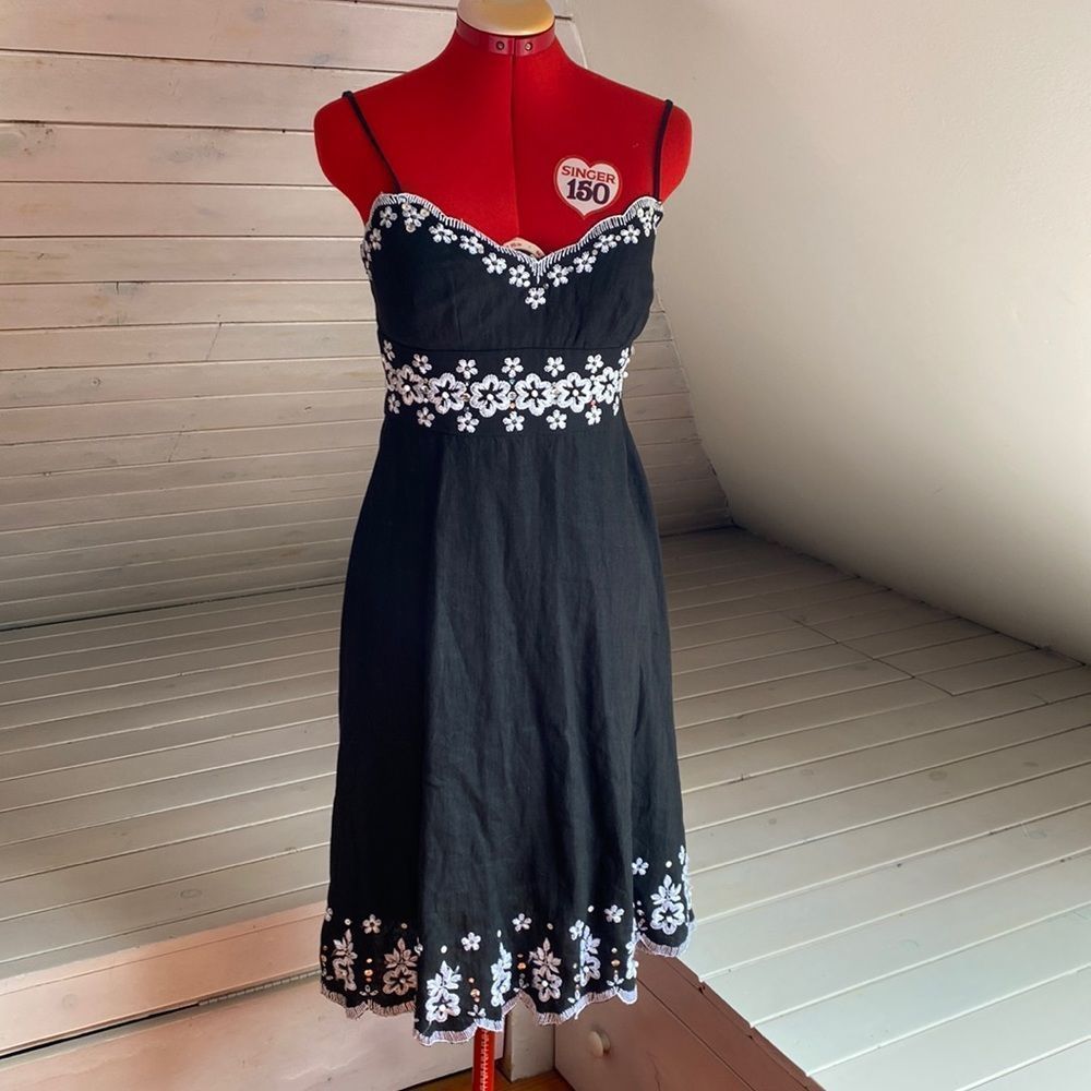 Muse Black and White Floral Dress